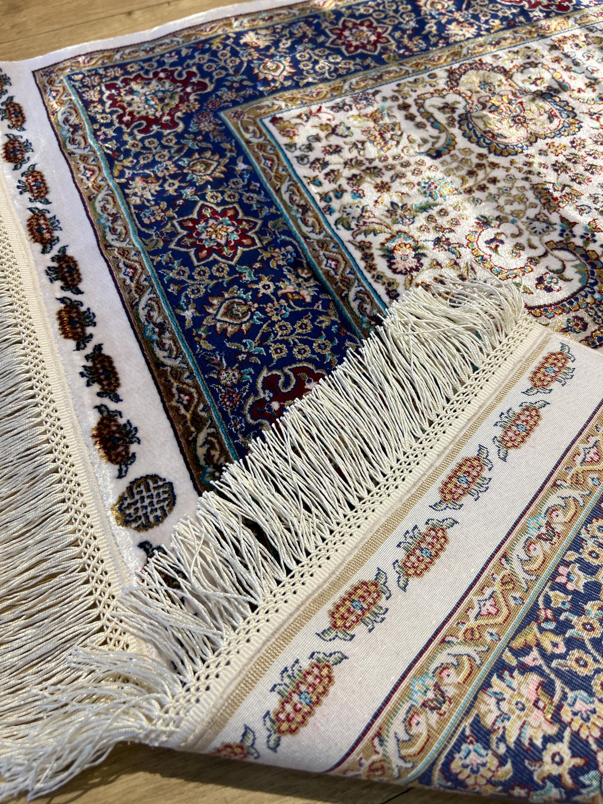 2.62x4.10 ft Ivory Silk Prayer Rug with Navy Border, Floral Design