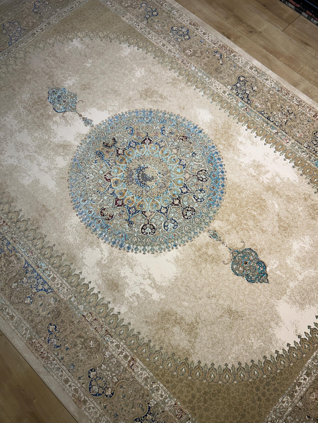 7x10 Beige Silk Rug, Blue Medallion Classic Luxury Turkish Carpet