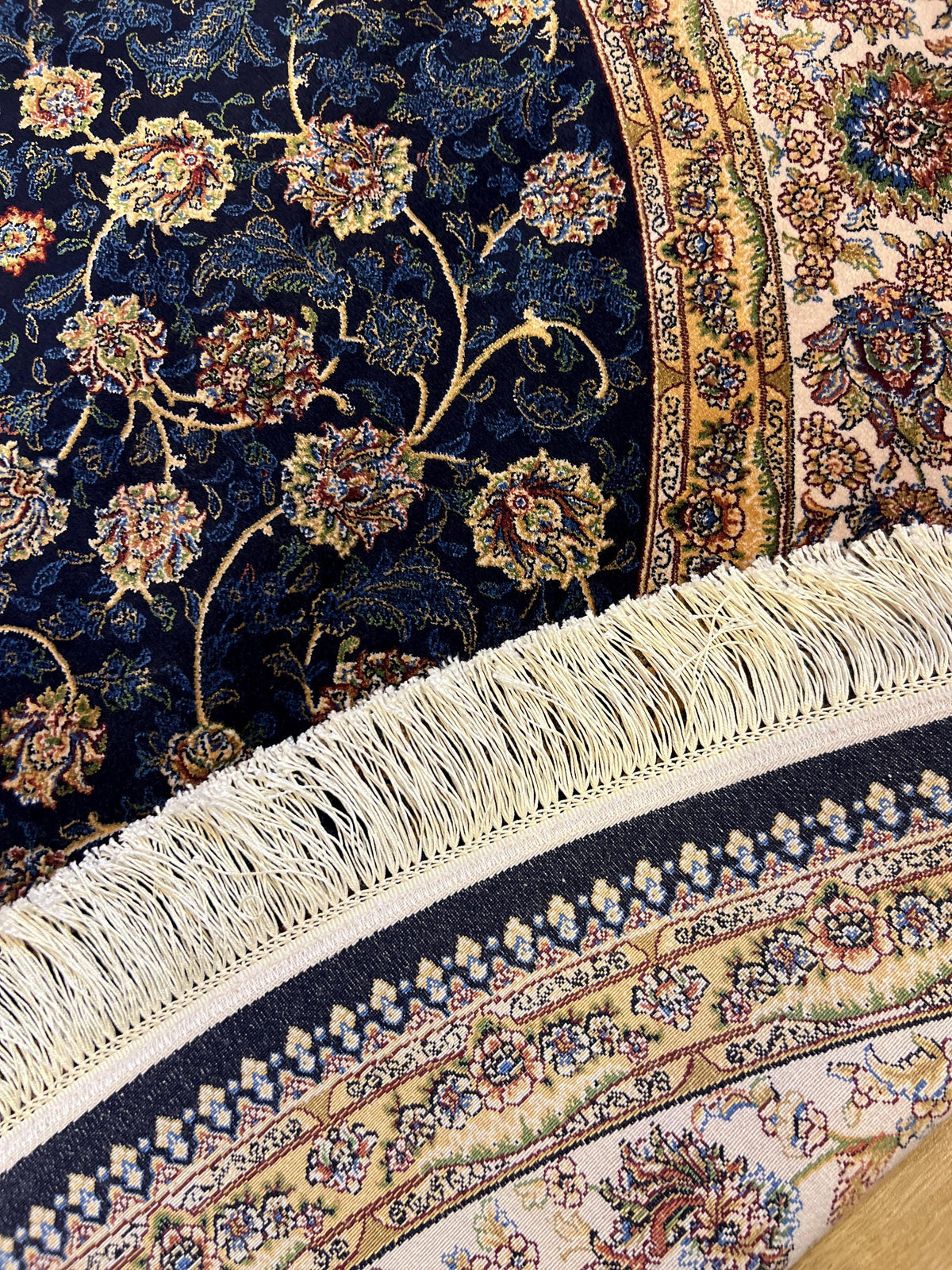 7x7 Ft Round Navy Blue Silk Rug, Floral Pattern Design, Classic Luxury Area Rug