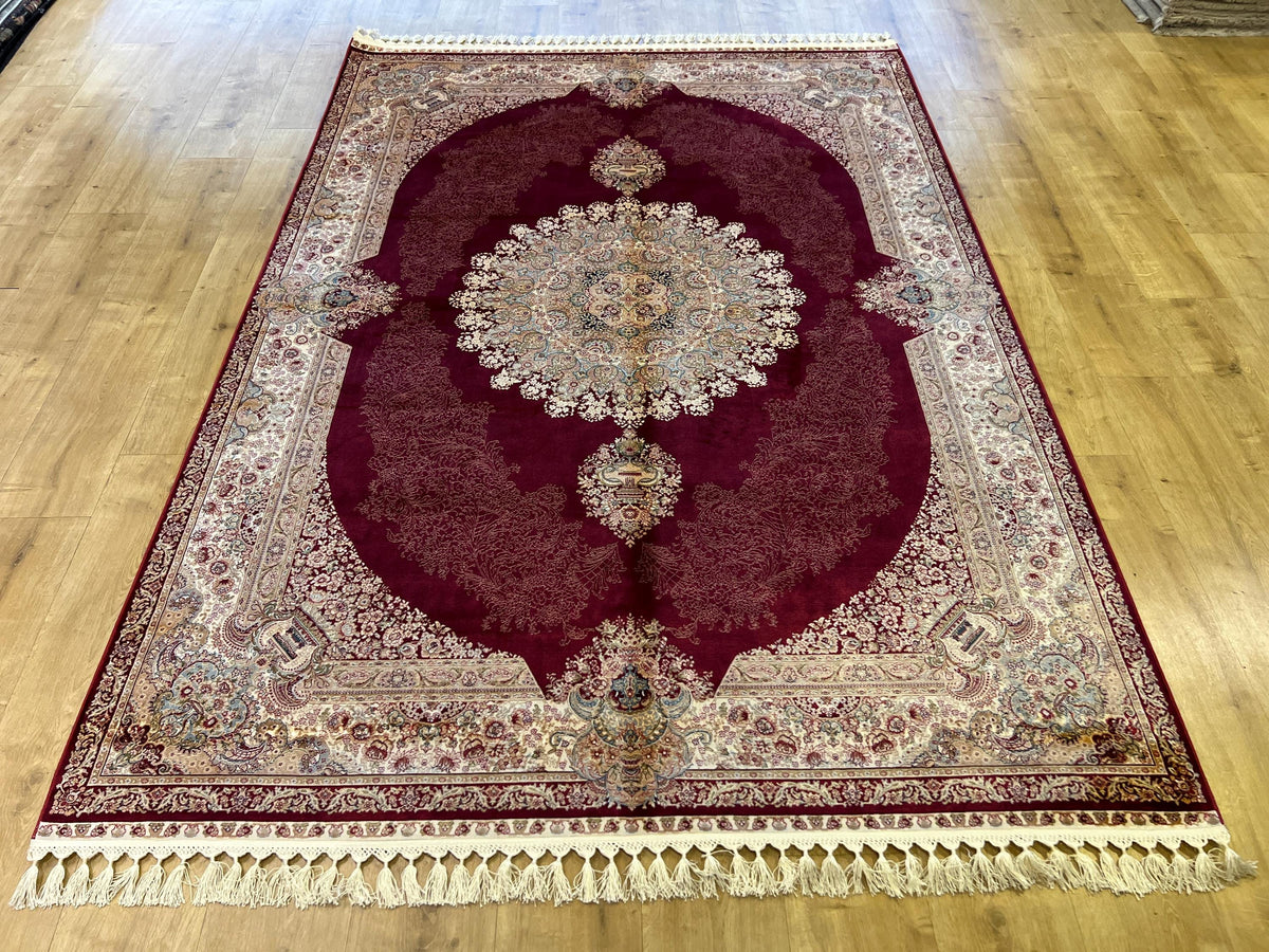 5x8 ft Red Silk Rug, Grand Gold Medallion, Classic Turkish Style, Luxury Carpet
