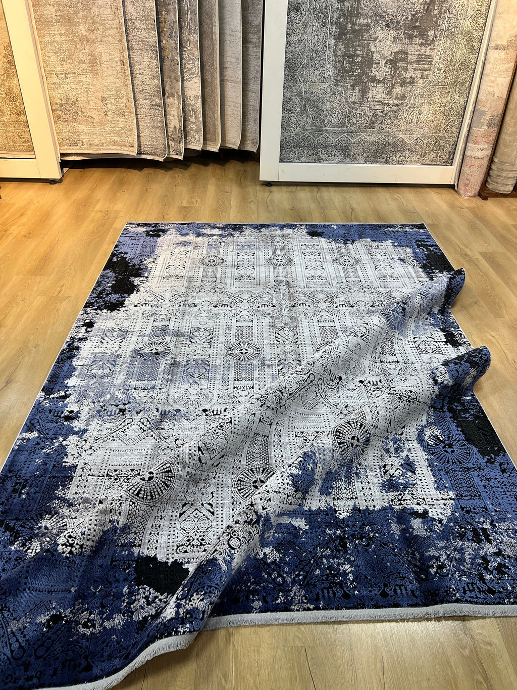 7x10 Ft Blue Gray Traditional Ethnic Pattern Distressed Bamboo Rug