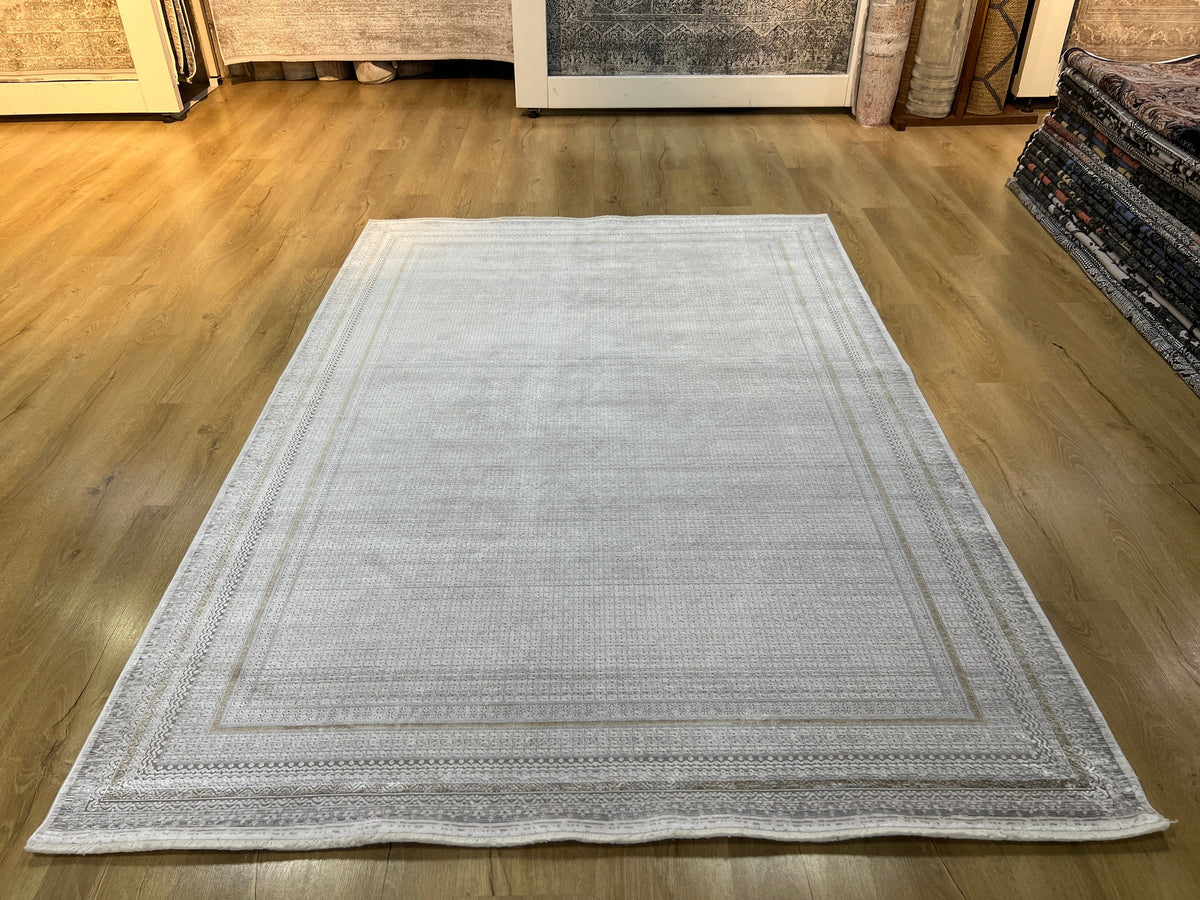 5x8 ft Gray Geometric Pattern Bamboo Rug with Gold Lines