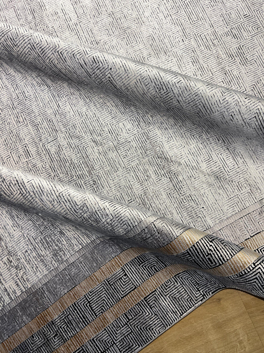 8x11 ft Gray Modern Bamboo Rug with Gold Border Design