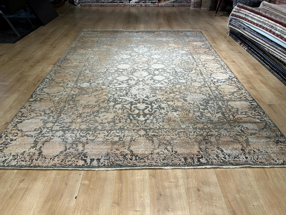 5x8 ft Brown Gray Bamboo Rug with Antique Distressed Design