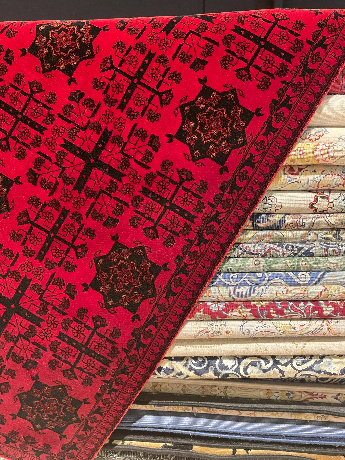 Red Ethnic Pattern Silk Rug, Traditional Small Silk Mat, Luxury Home Decor, Tapestry