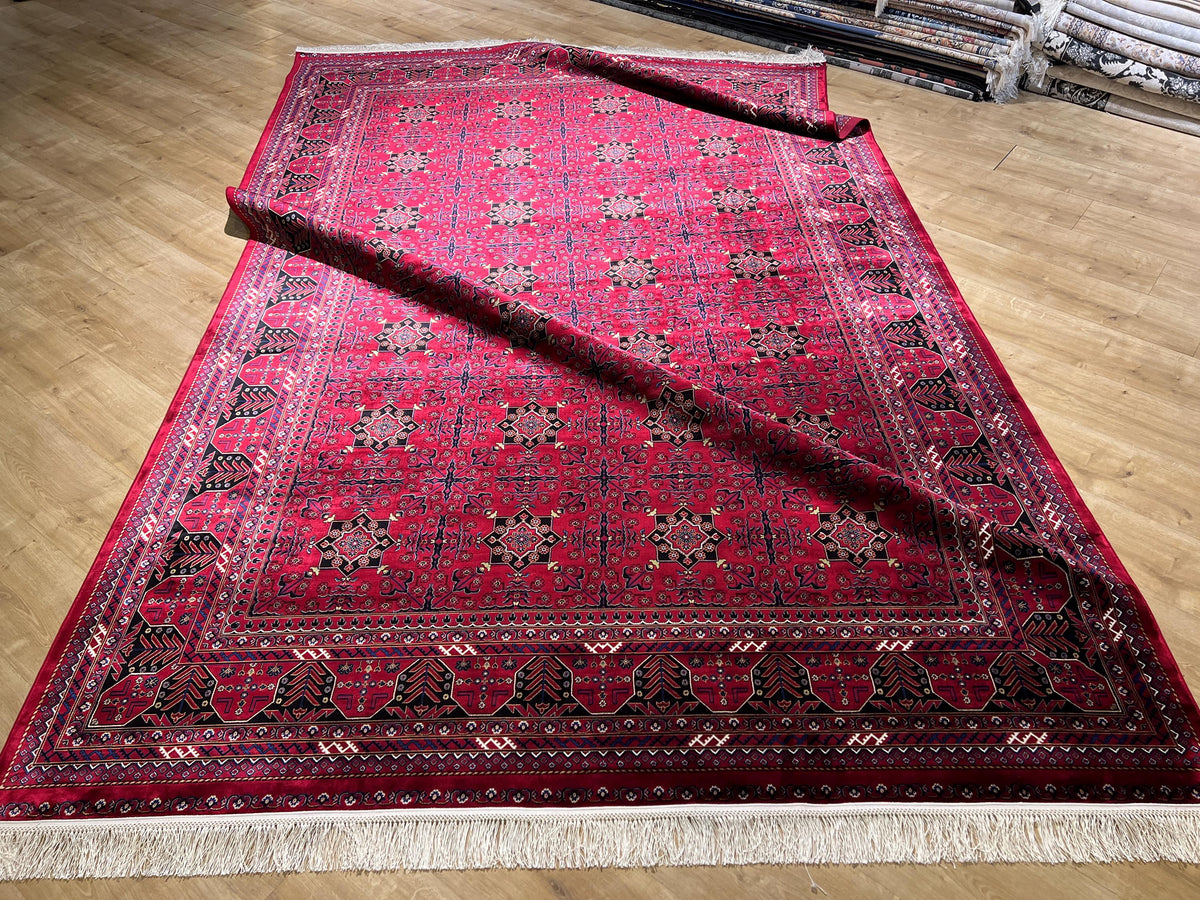 7x10 Ft Red Traditional Luxury Silk Rug With Geometric Motifs
