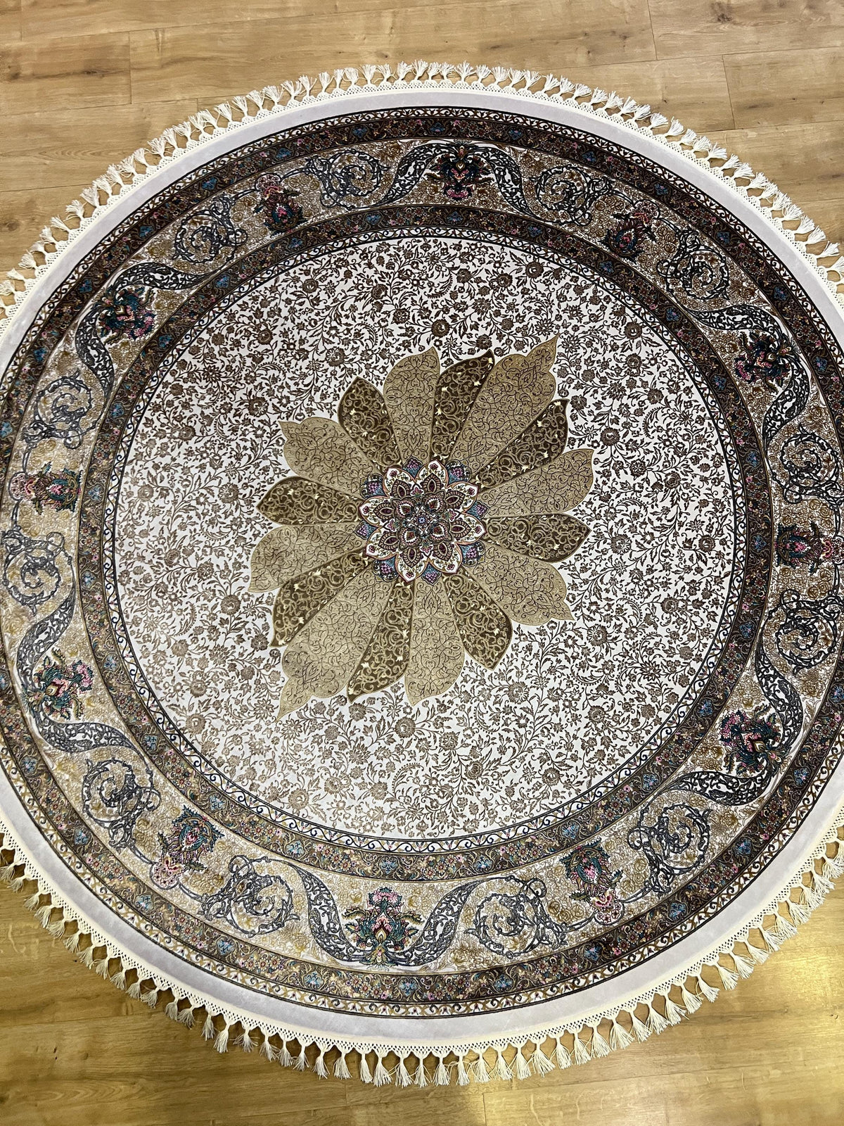 Ivory Gold Silk Round Rug, Medallion Design Rug, Classic Style Carpet