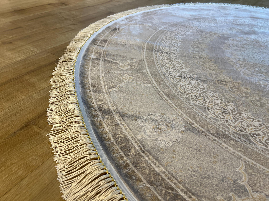 5x5 Ft Round Silk Rug, Gray Medallion Design, Classic Luxury Rug
