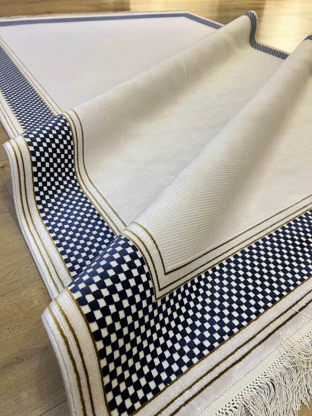 White and Blue Bamboo Rug, Bordered Minimalist Rug, 5x8 ft