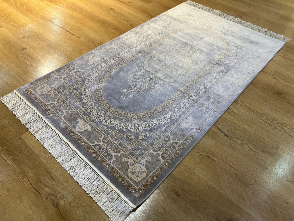Gray Gold Medallion Silk Rug, 3x5 ft, Classic Luxury Small Area Rug
