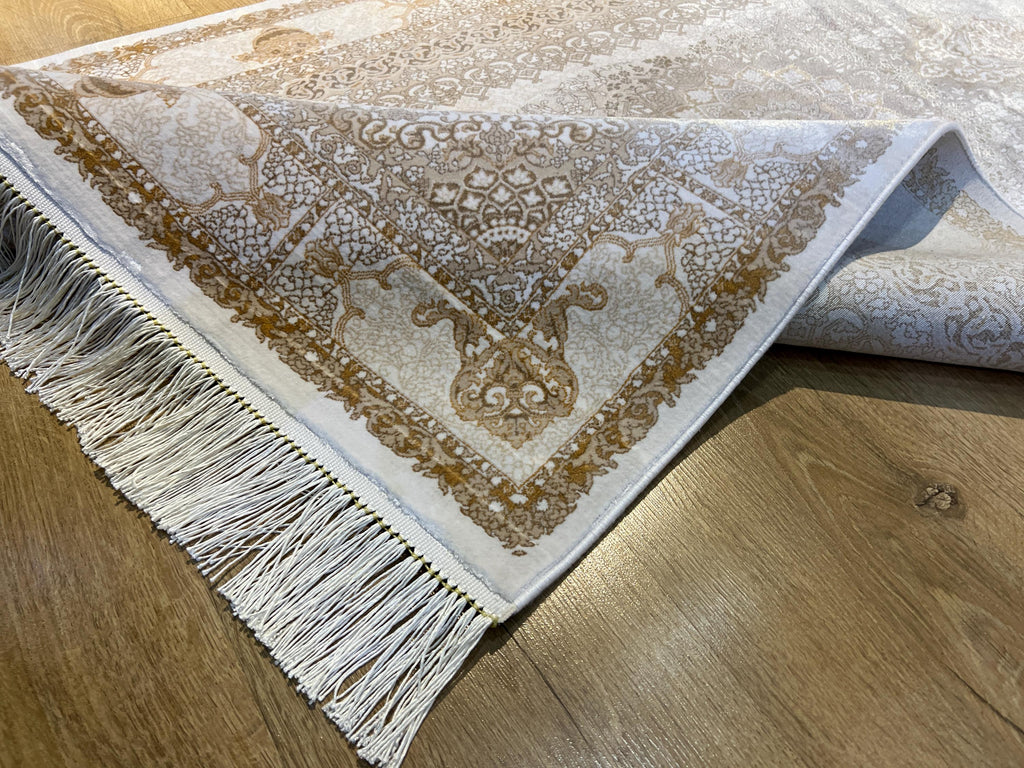 Cream Gold Medallion Silk Rug, 3x5 ft, Classic Luxury Small Area Rug