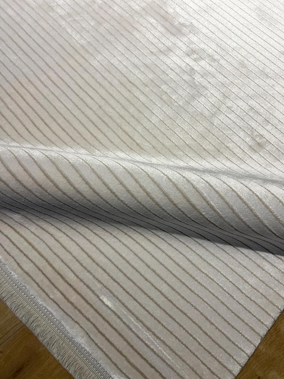 5x8 ft Ivory Cream Striped Bamboo Rug, Soft Modern Carpet