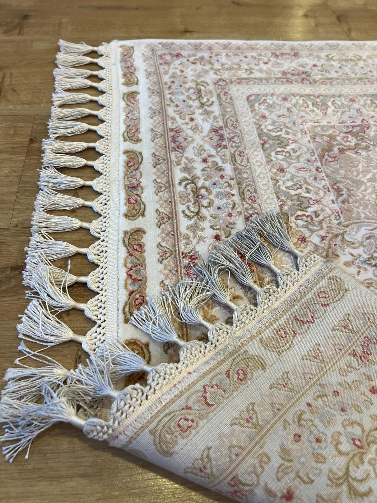 Cream Gold Medallion Silk Runner Rug, 3x10 ft, Classic Luxury Hallway Rug