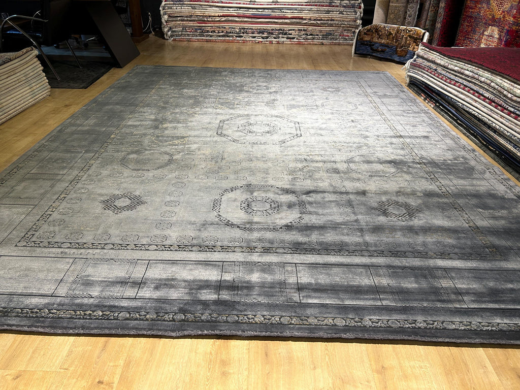 10x13 ft Smoked Gray Bamboo Rug, Distressed Pattern, Modern Rug