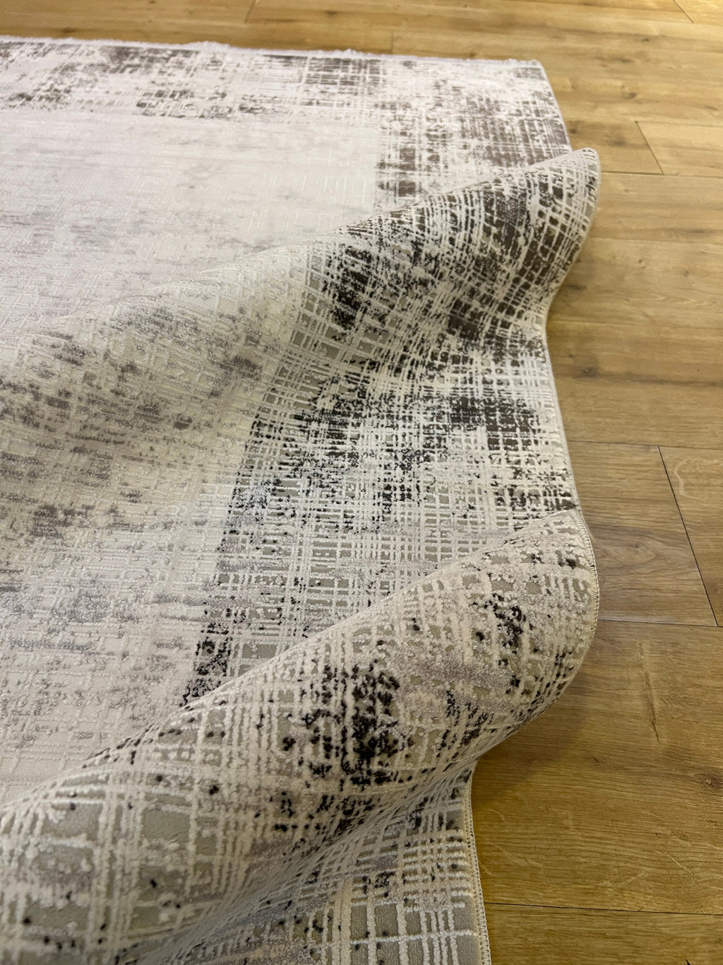 Gray and White Bamboo Rug 5x8 ft, Modern Style