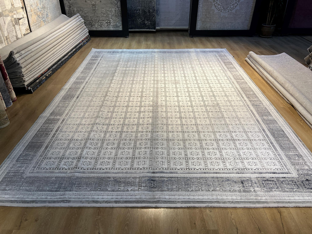 10x13 ft Gray Traditional Ethnic Geometric Bamboo Rug with Border