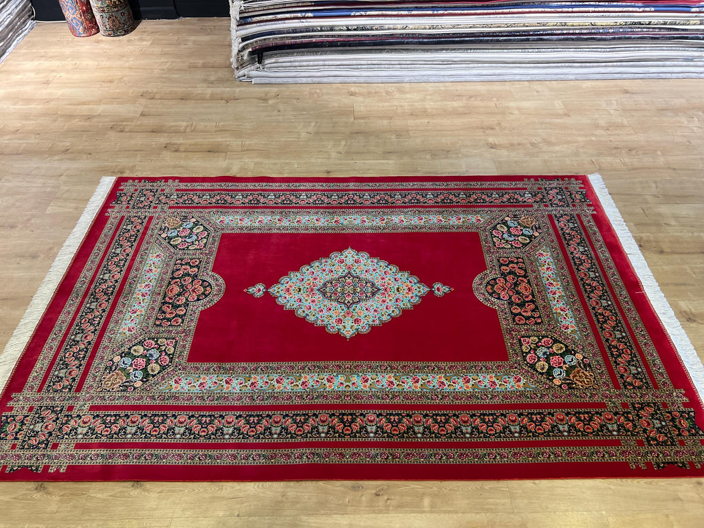 Floral Silk Rug, Floral Medallion and Border Design Classic Luxury Carpet