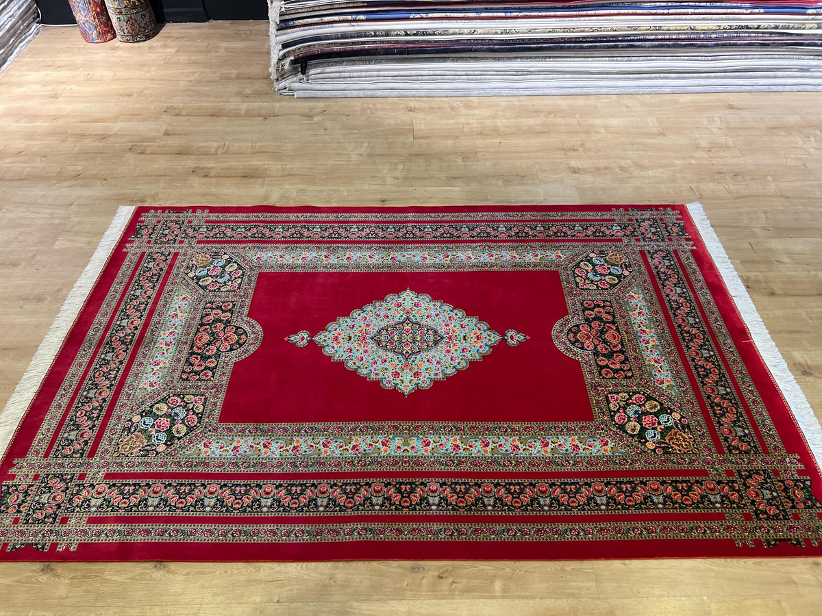 Floral Silk Rug, Floral Medallion and Border Design Classic Luxury Carpet