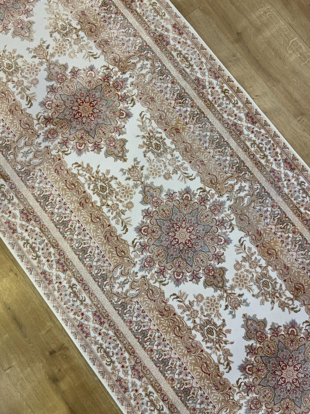 Cream Gold Medallion Silk Runner Rug, 3x10 ft, Classic Luxury Hallway Rug