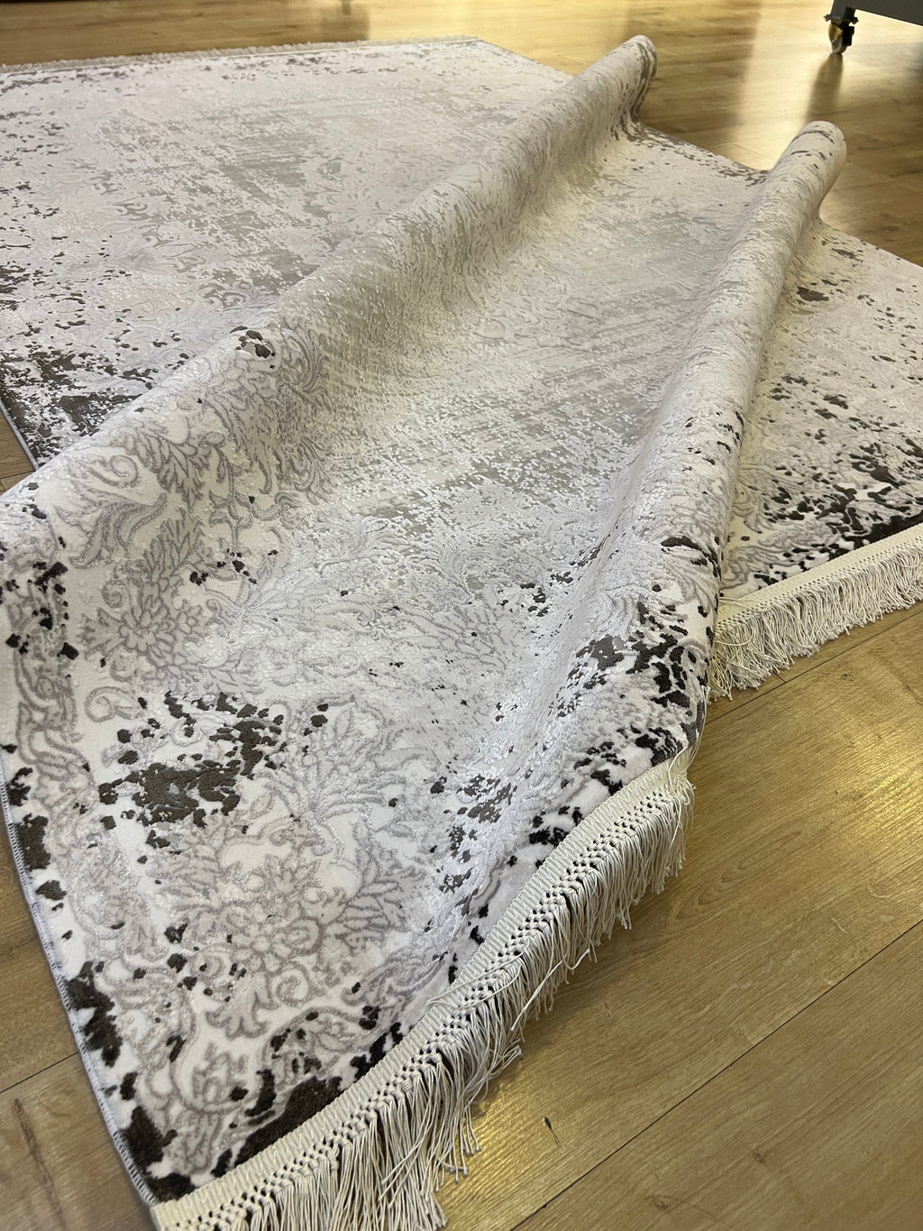 Gray & Black Bamboo Rug, Palace Style (5x8 ft)