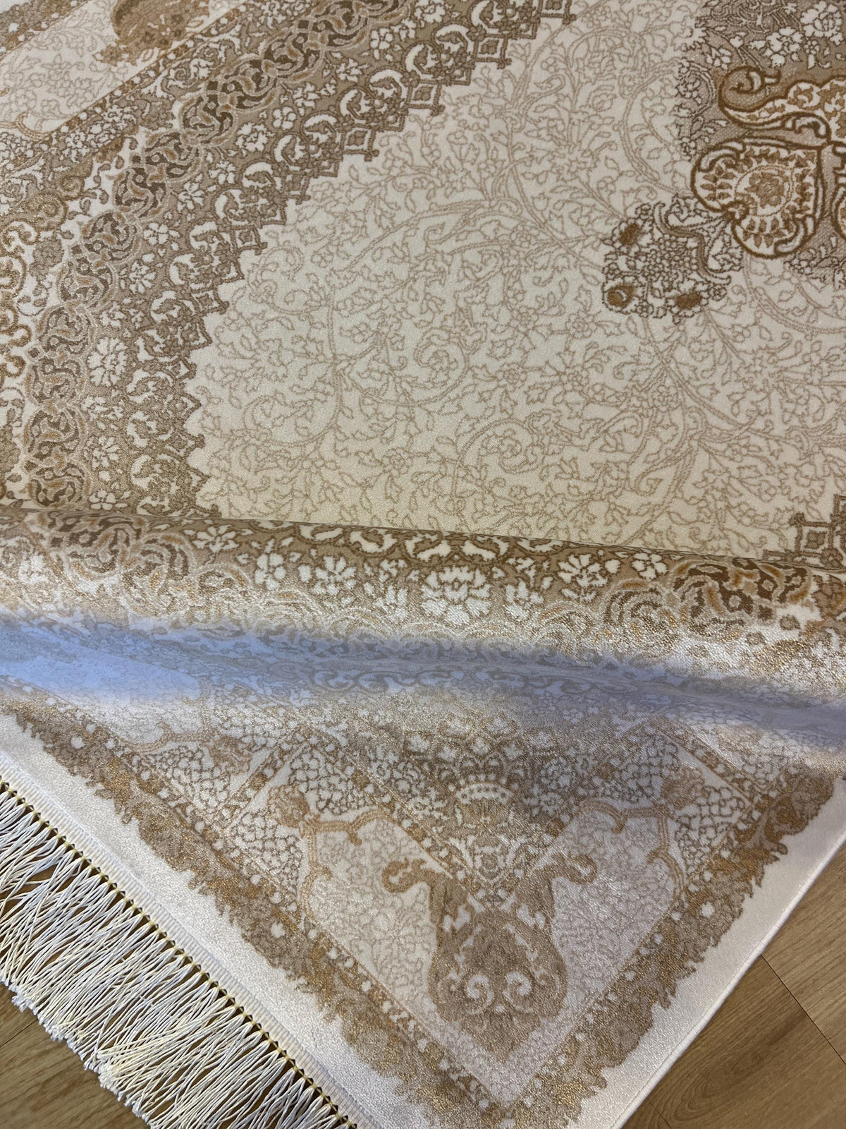 Cream Gold Medallion Silk Runner Rug, 3x10 ft, Classic Luxury Hallway Rug