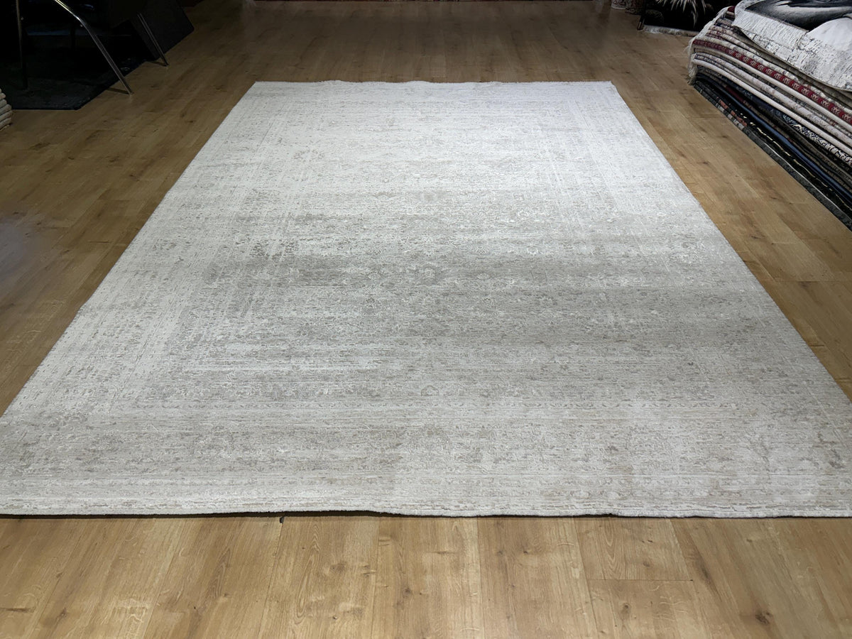 Beige Cream Floral Bamboo Rug with Traditional Modern Distressed Patterns