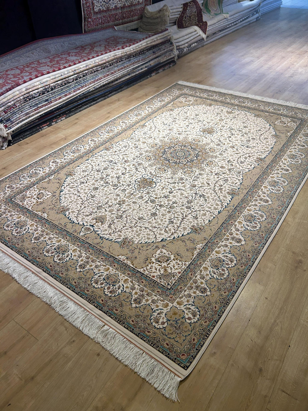 Ivort Silk Rug, Blue Beige Medallion Classic Luxury Turkish Carpet