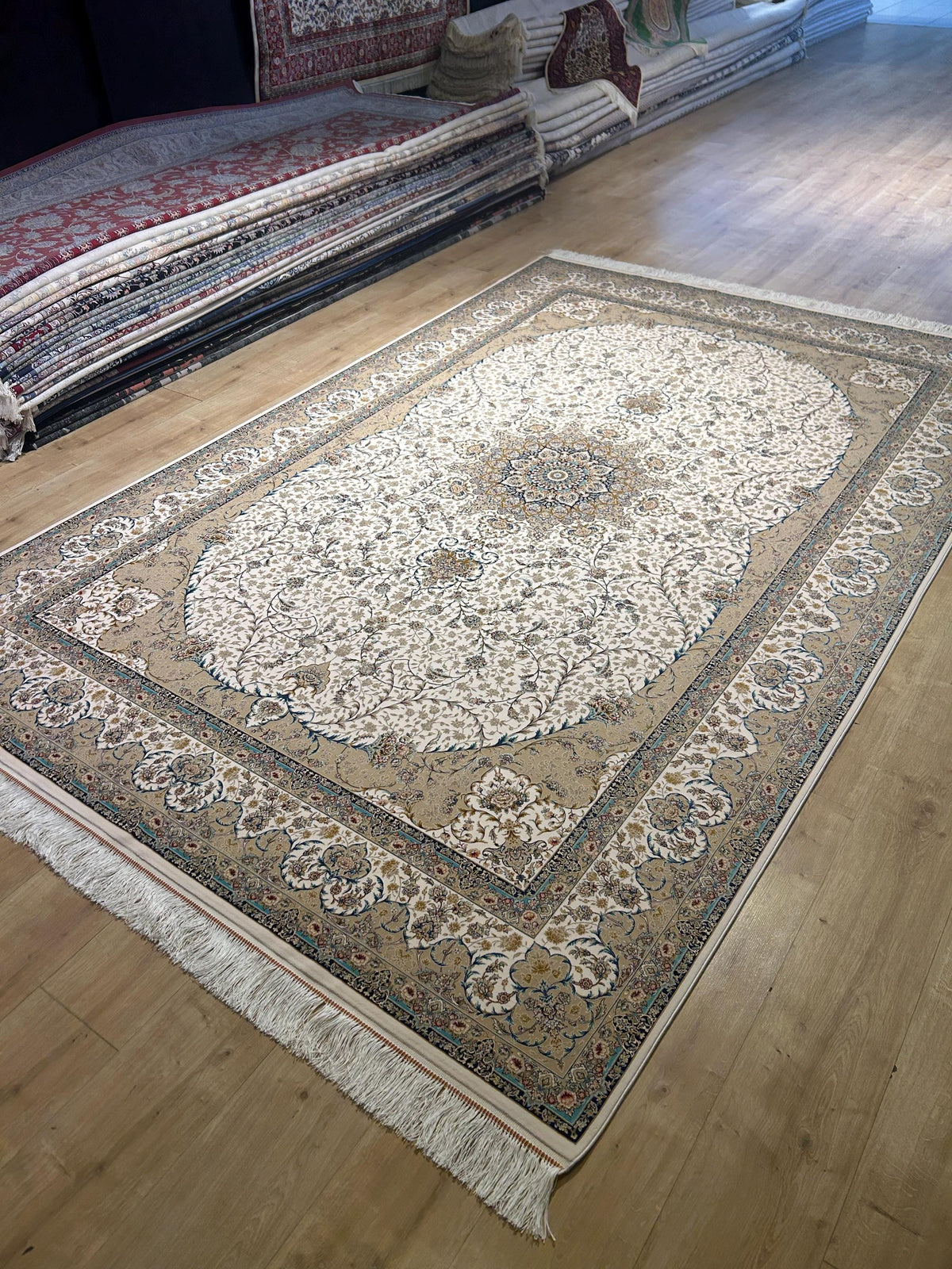 Ivort Silk Rug, Blue Beige Medallion Classic Luxury Turkish Carpet