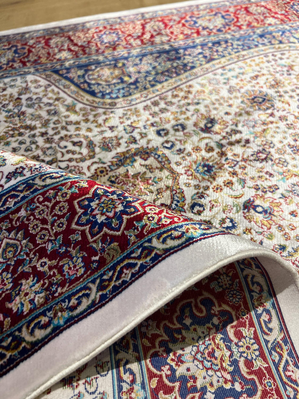 Silk Prayer Rug, Red Blue Muslim Gift Mat, Janamaz Rug 2.62x4.10 ft