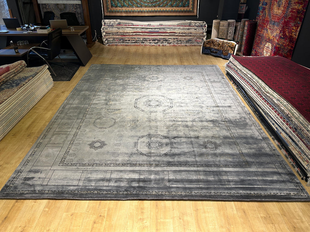 10x13 ft Smoked Gray Bamboo Rug, Distressed Pattern, Modern Rug