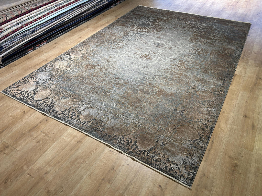 5x8 ft Brown Gray Bamboo Rug with Antique Distressed Design