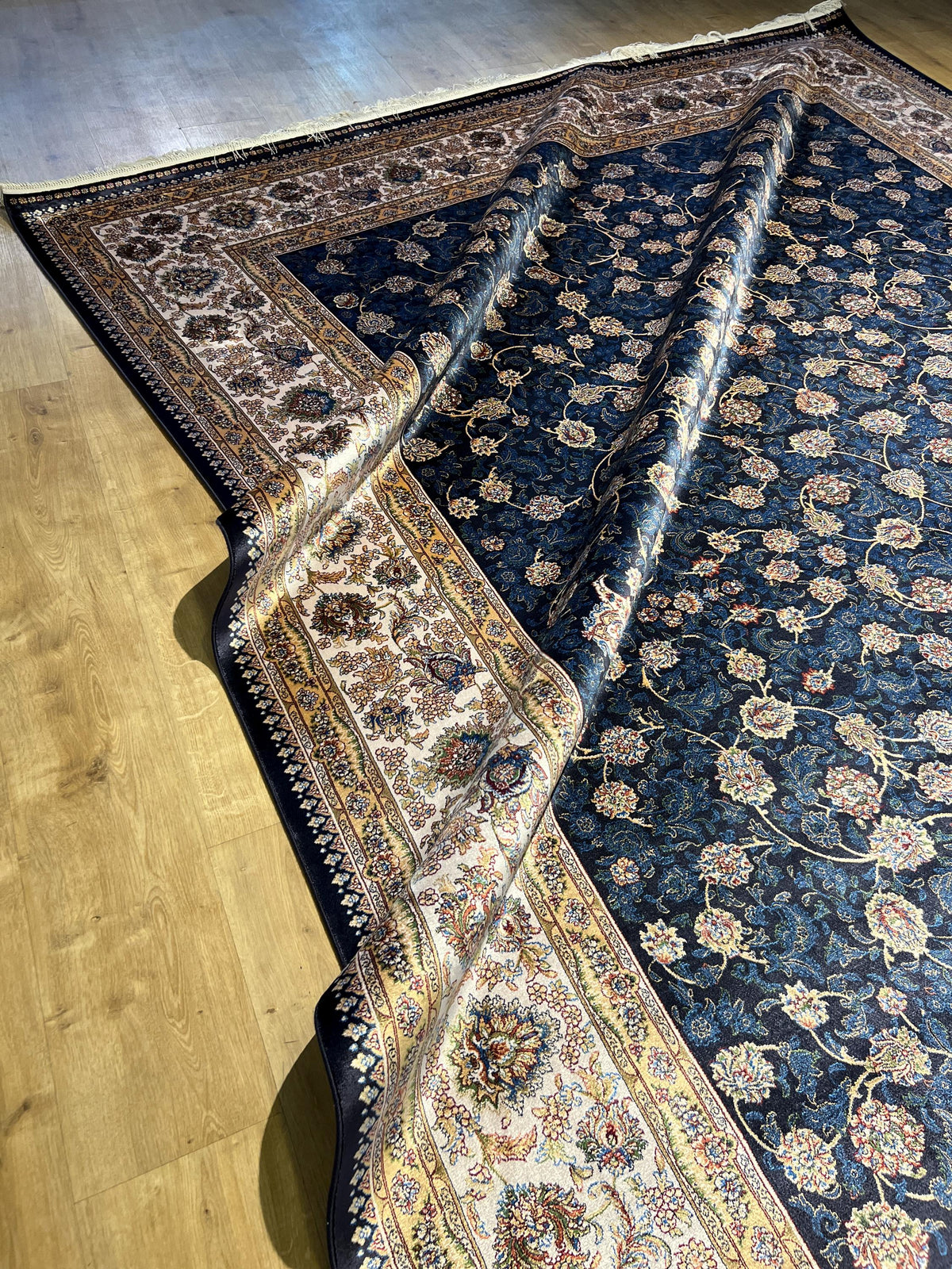 8x11 ft Blue Silk Bamboo Rug with Ivory Border and Gold Pattern, Classic Design