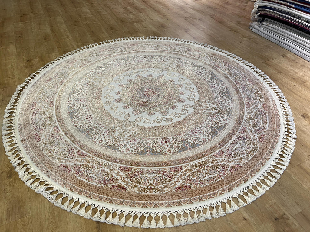 Round Cream Gold Silk Rug, Medallion Design, Classic Turkish Style