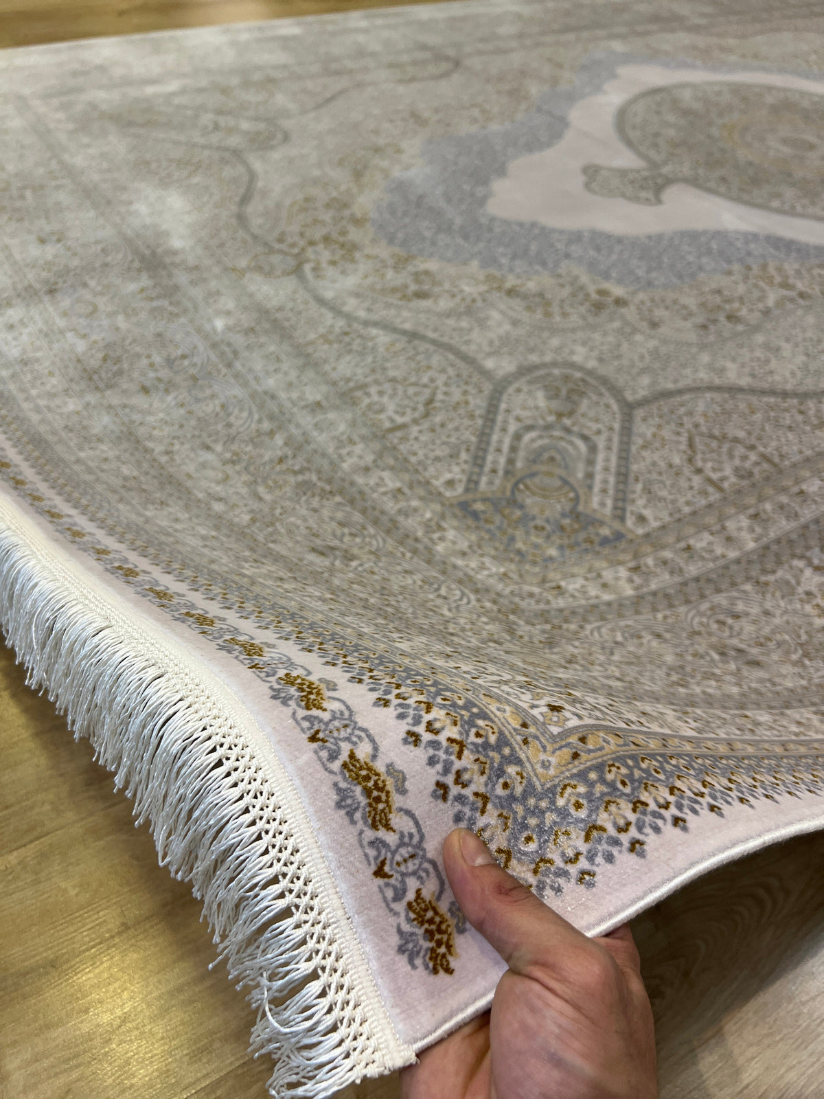 7x10 ft Ivory Silk Rug with Grey Gold Medallion, Luxury Classic Floral Design