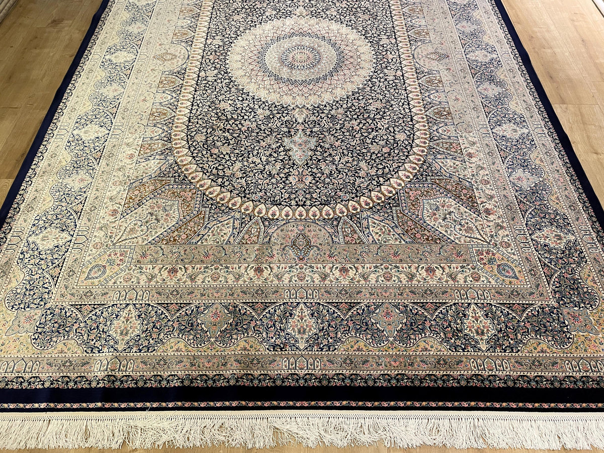 7x10 Ft Dark Blue Silk Rug, Luxury Medallion Design, Traditional Pattern
