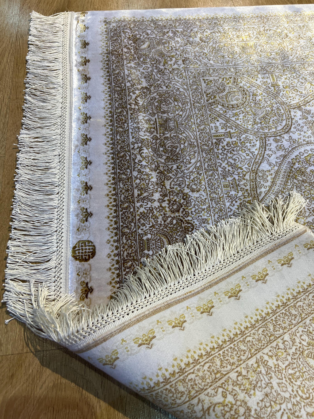 Ivory Silk Rug with Gold Pattern and Medallion, 3x5 ft, Classic Luxury Small Rug