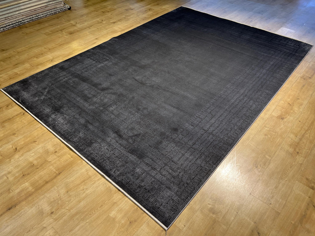 7x10 ft Luxury Dark Gray Bamboo Rug with Linear Design