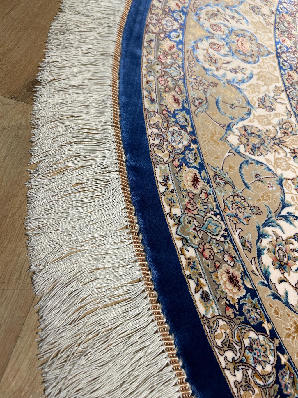7x7 Ft Round Blue Beige Silk Rug, Classic Medallion Design Carpet