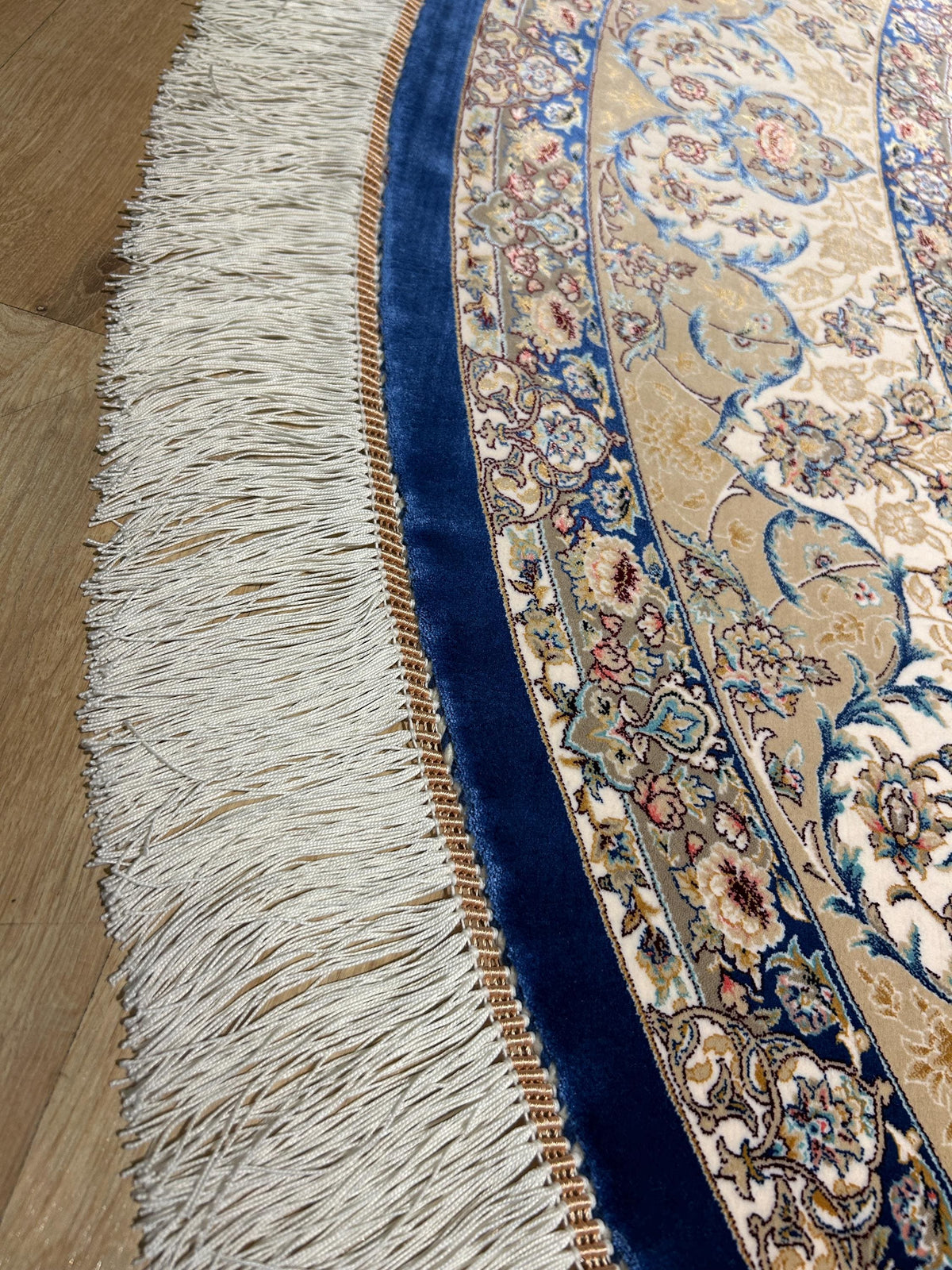 7x7 Ft Round Blue Beige Silk Rug, Classic Medallion Design Carpet