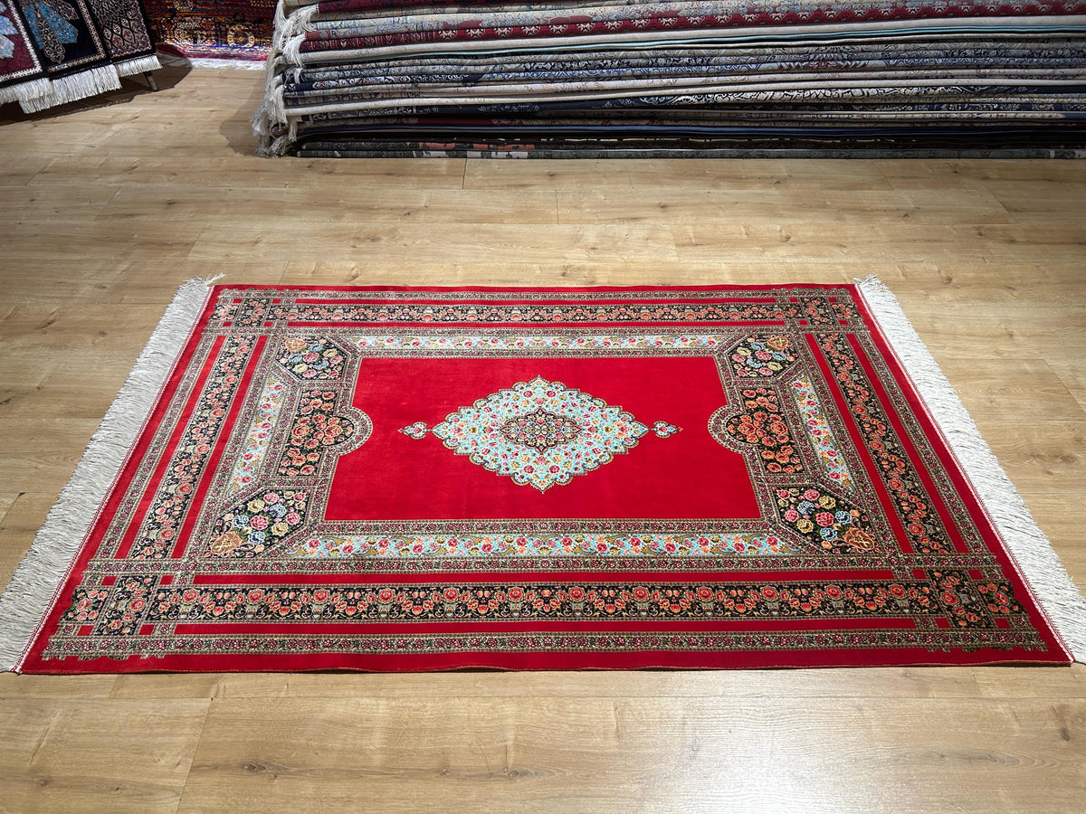 Red Silk Rug, Floral Medallion and Border Design Classic Luxury Silk Carpet
