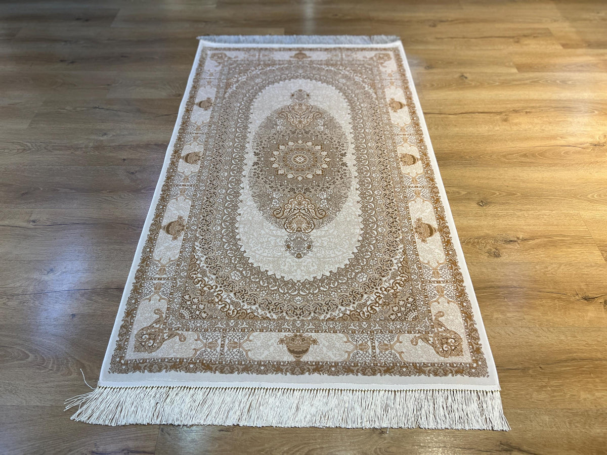 Cream Gold Medallion Silk Rug, 3x5 ft, Classic Luxury Small Area Rug