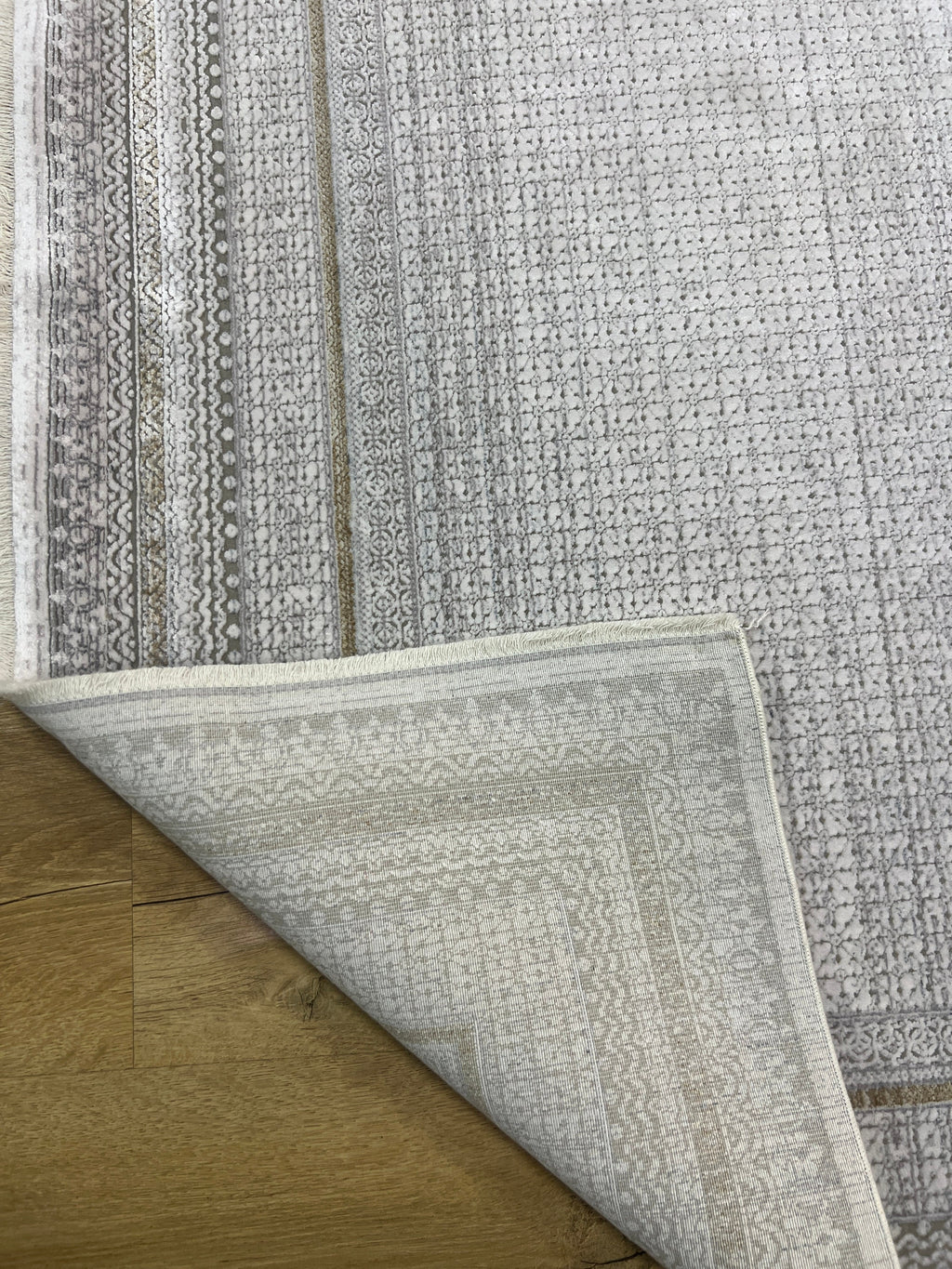 5x8 ft Gray Geometric Pattern Bamboo Rug with Gold Lines