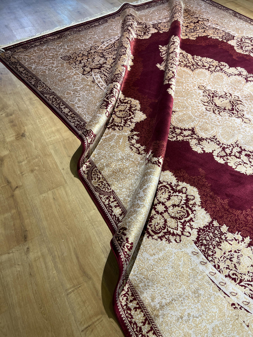 8x11 ft Red Silk Rug with Gold Medallion – Classic Turkish Style Luxury Carpet