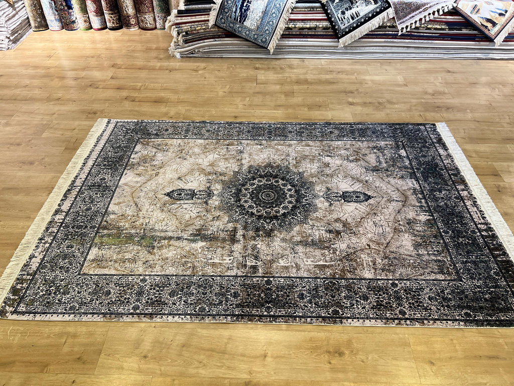 Cream Silk Rug, Grey Border Antique Medallion Classic Design