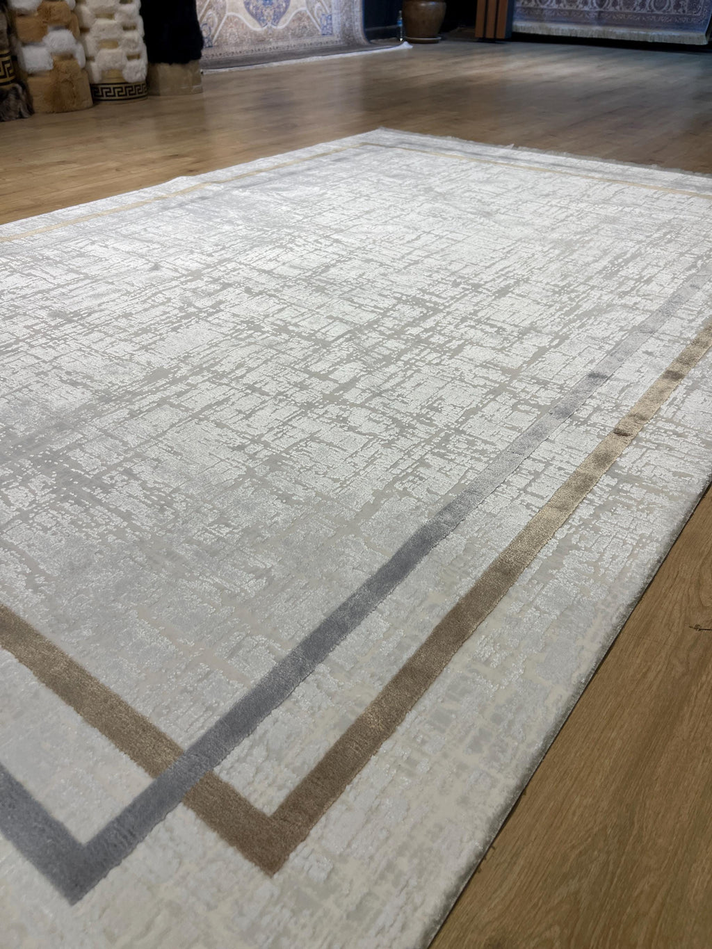 5x8 Ft Cream Bamboo Rug with Gray Gold Border, Modern Style