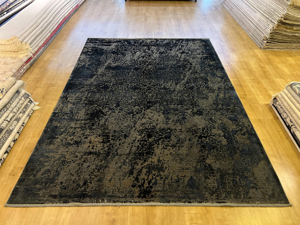 7x10 ft Dark Gray Bamboo Rug with Antique Distressed Design