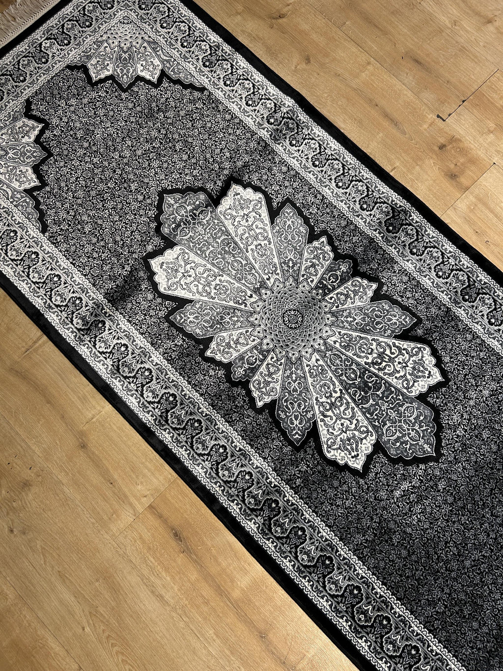 3x10 ft Black Gray Runner Silk Rug, Medallion Design, Classic Luxury Area Rug