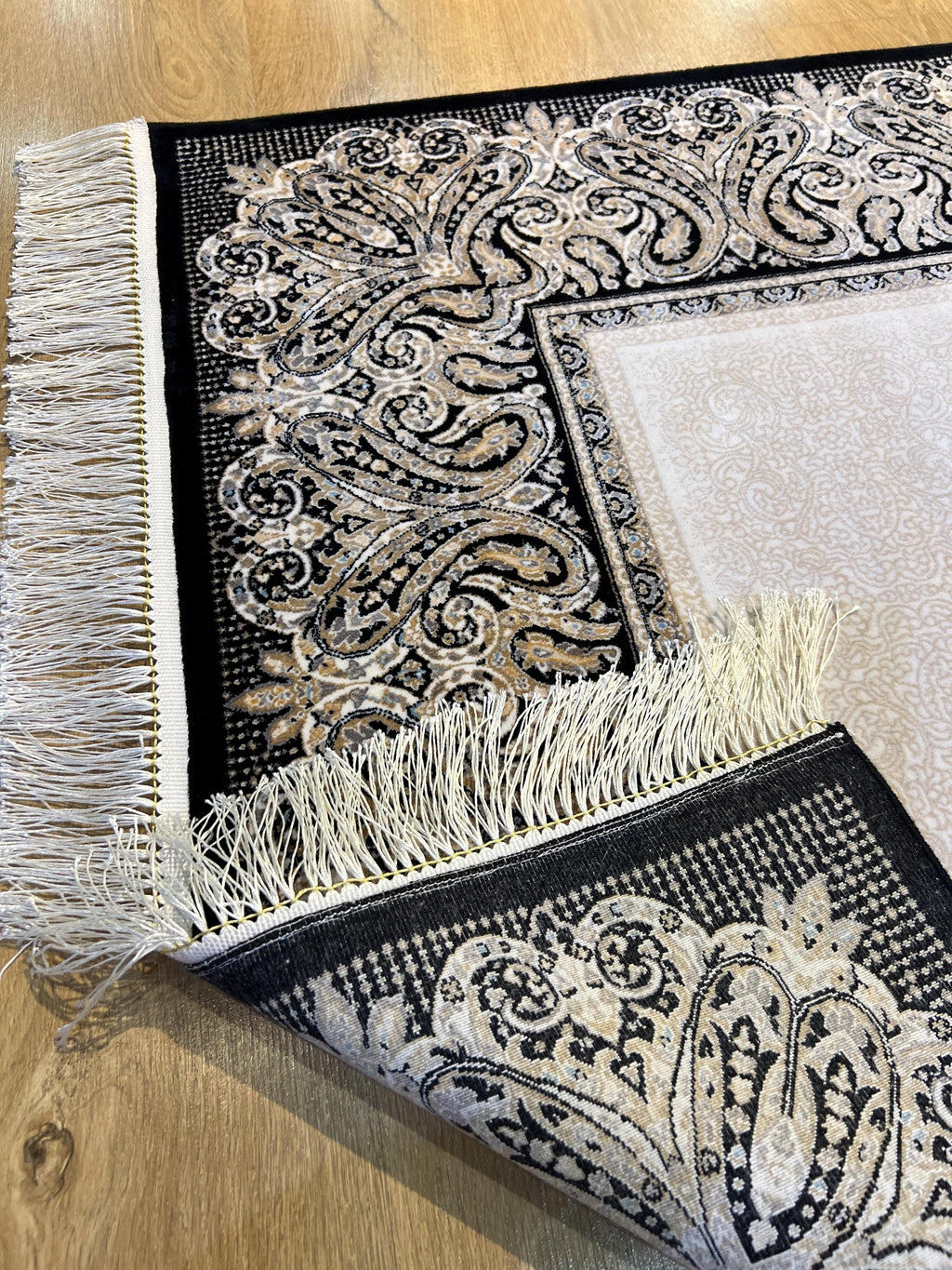 Cream Silk Rug with Black Border, 3x5 ft, Classic Luxury Small Rug