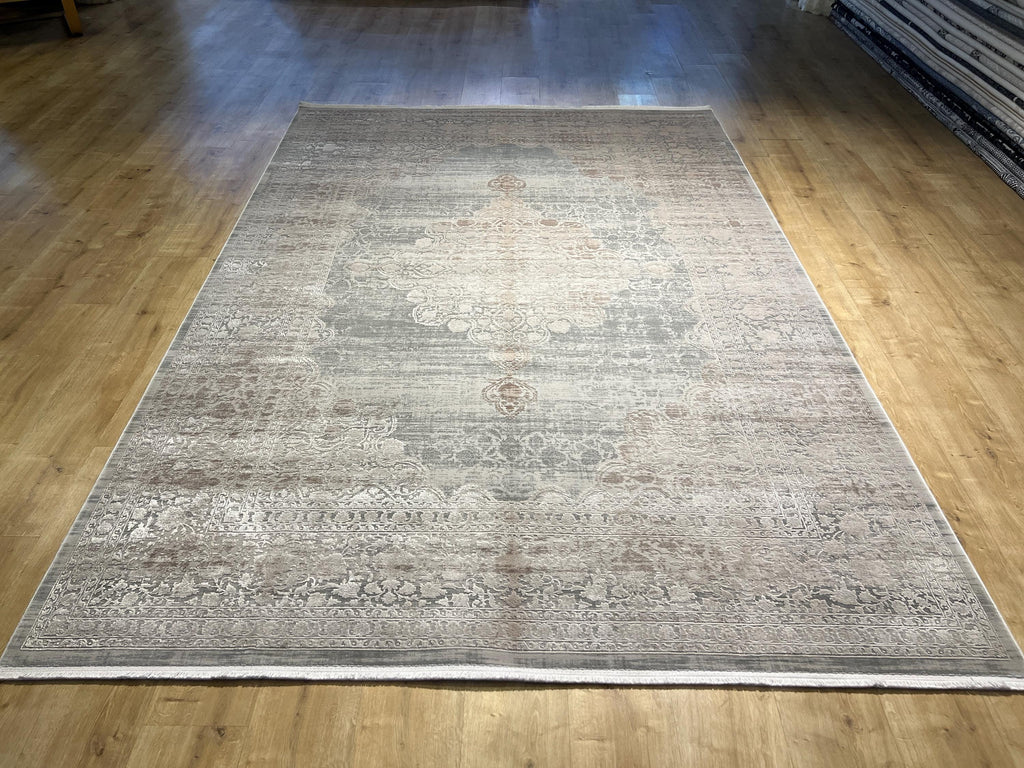 7x10 ft Gray Bamboo Rug with Beige Medallion and Border, Classic Natural Style