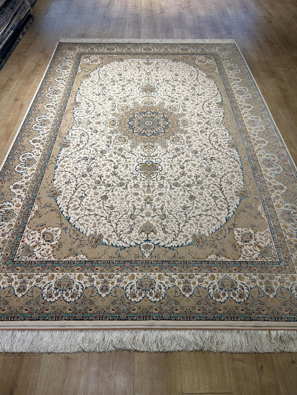 Ivort Silk Rug, Blue Beige Medallion Classic Luxury Turkish Carpet